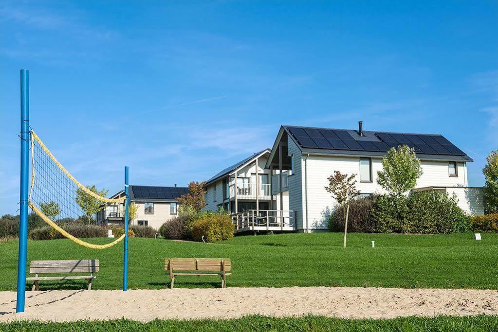 Golden Lakes Village Ardennes Boussu-lez-Walcourt Exterior photo